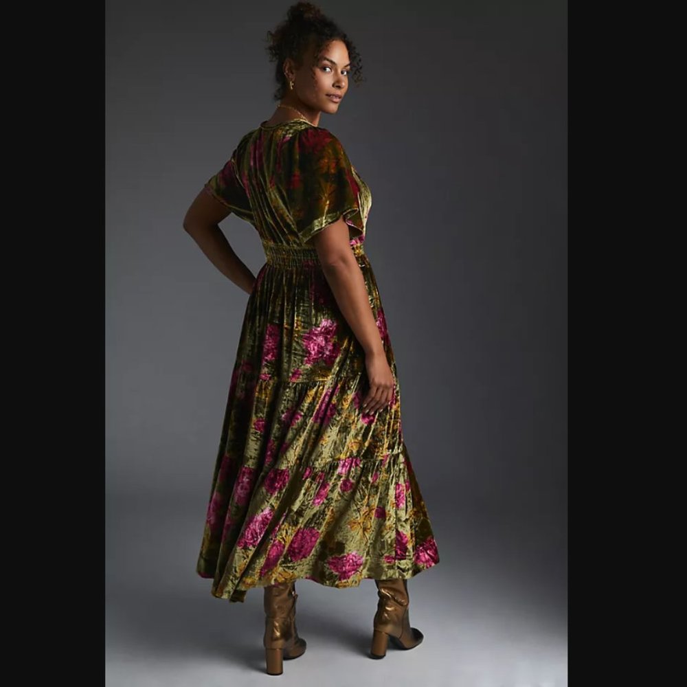 Anthropologie The Somerset Maxi Dress: Velvet Edition / GREEN MOTIF NWT - Picture 2 of 14